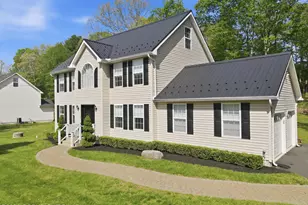 2016 Gorden Ridge Dr, East Stroudsburg, PA 18302 - Photo 3