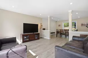 2016 Gorden Ridge Dr, East Stroudsburg, PA 18302 - Photo 11