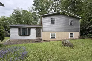 7 8th Ave, Nesquehoning, PA 18240 - Photo 3