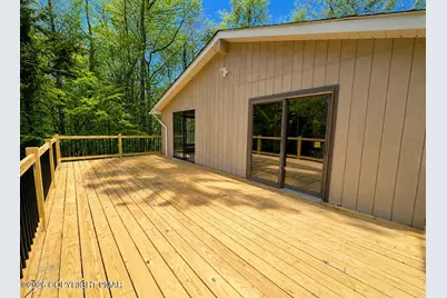  9121 Brandywine Drive, Tobyhanna, PA 18466 - Photo 7