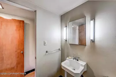  51 NW Hazen Avenue, Bangor, PA 18013 - Photo 31