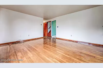  51 NW Hazen Avenue, Bangor, PA 18013 - Photo 7