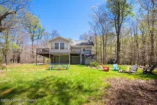 1061 Ridge Dr, Gouldsboro, PA 18424 - Photo 11