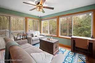 1061 Ridge Dr, Gouldsboro, PA 18424 - Photo 11