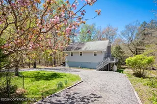 1061 Ridge Dr, Gouldsboro, PA 18424 - Photo 3