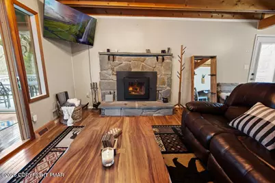  1061 Ridge Drive, Gouldsboro, PA 18424 - Photo 7