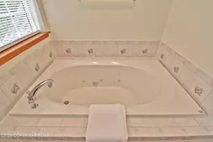 2556 Tacoma Dr, Blakeslee, PA 18610 - Photo 29