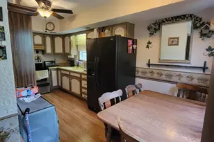 320 Hillside St, Richmondale, PA 18421 - Photo 3