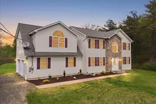 1201 Clover Rd, Long Pond, PA 18334 - Photo 5