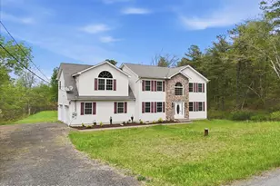1201 Clover Rd, Long Pond, PA 18334 - Photo 3