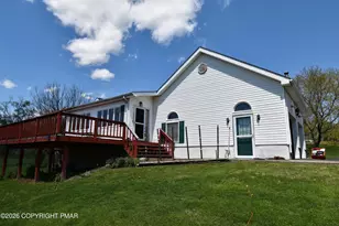 160 Quiet Valley Rd, Mount Bethel, PA 18343 - Photo 9