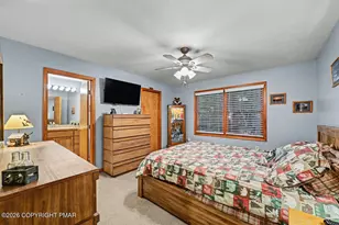 5522 Fox Run Road Rd, Pocono Pines, PA 18350 - Photo 15