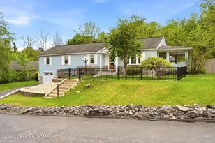 28 Tamaqua St, Tamaqua, PA 18252 - Photo 3