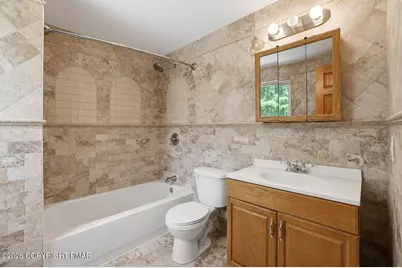  1015 Rt 390, Greentown, PA 18426 - Photo 31