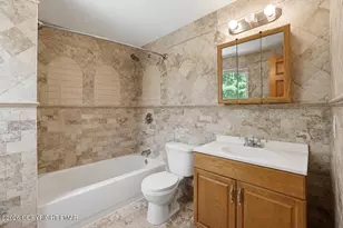 1015 Rt 390, Greentown, PA 18426 - Photo 31