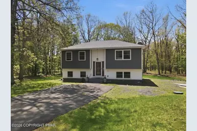  208 Depue Circle, Bushkill, PA 18324 - Photo 5