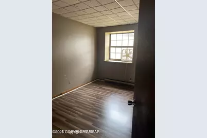  252 Harris Street #B12, East Stroudsburg, PA 18301 - Photo 5