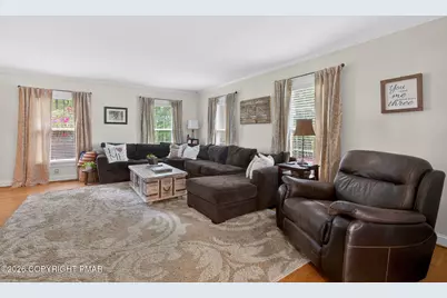  595 Walnut Avenue, Pen Argyl, PA 18072 - Photo 31