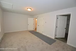 19 Sleepy Hollow Ln, East Stroudsburg, PA 18302 - Photo 15