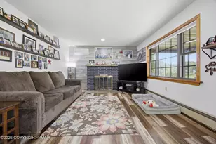 69 N Old Turnpike Rd, Drums, PA 18222 - Photo 11