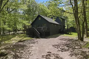 43 Estates Dr, Lake Harmony, PA 18624 - Photo 5