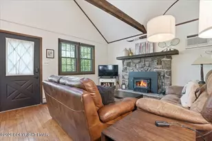 43 Estates Dr, Lake Harmony, PA 18624 - Photo 13