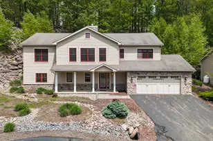 54 Bluestone Ct, Lake Harmony, PA 18624 - Photo 1