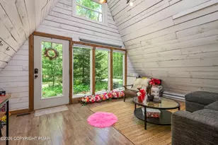 403 Antler Ln, Tobyhanna, PA 18466 - Photo 7