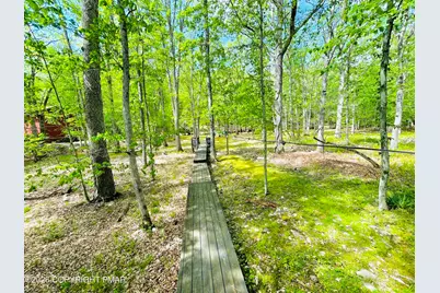  275 Canterbury Road, Bushkill, PA 18324 - Photo 59