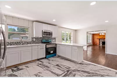  95 10th Street, Matamoras, PA 18336 - Photo 11