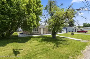 95 10th St, Matamoras, PA 18336 - Photo 3