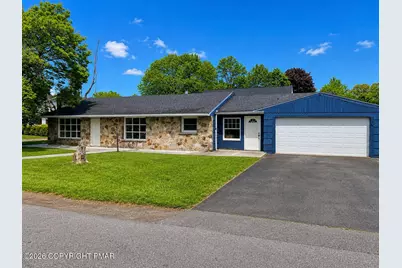  95 10th Street, Matamoras, PA 18336 - Photo 1