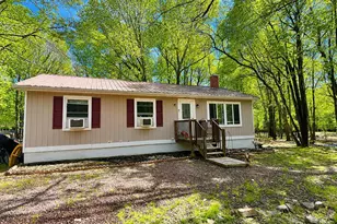 122 Hunter Ln, Albrightsville, PA 18210 - Photo 1