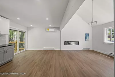  8592 Periwinkle Drive, Tobyhanna, PA 18466 - Photo 5