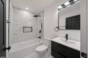 1135 7 Nations Dr, Tobyhanna, PA 18466 - Photo 19
