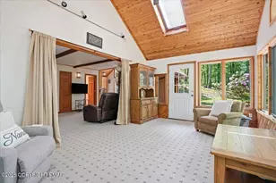 1517 Deer Run, Bushkill, PA 18324 - Photo 13