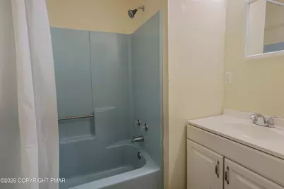  1462&1466 Pocono Lane, Bartonsville, PA 18321 - Photo 17