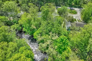1466 Pocono Ln, Bartonsville, PA 18321 - Photo 7