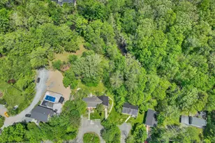 1466 Pocono Ln, Bartonsville, PA 18321 - Photo 3