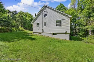 754 Carlton Rd, South Sterling, PA 18460 - Photo 5