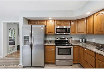  310 Estate Drive, East Stroudsburg, PA 18302 - Photo 19