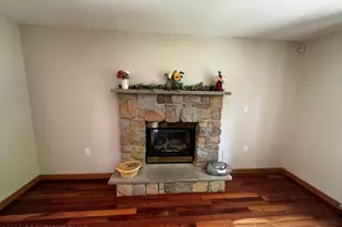 391 Rose Marie Ln, East Stroudsburg, PA 18302 - Photo 7