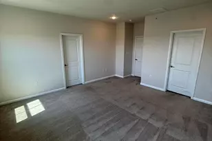 2191 Cook Dr, Easton, PA 18045 - Photo 11
