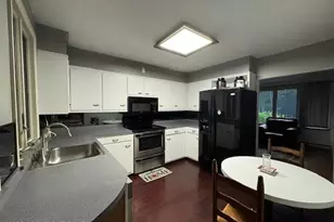 184 Oak Ln, Cresco, PA 18326 - Photo 3