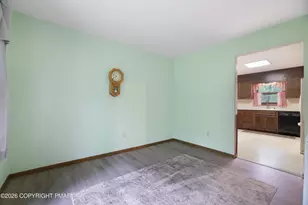 1585 Starry Ln, Effort, PA 18330 - Photo 15