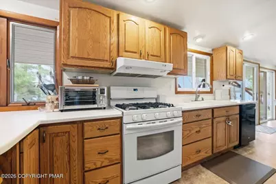  69 Lakeside Drive, Lakeville, PA 18438 - Photo 19