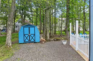 3335 Woodland Dr, Tobyhanna, PA 18466 - Photo 41