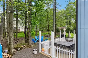 3335 Woodland Dr, Tobyhanna, PA 18466 - Photo 39