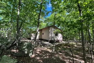 5970 Decker Rd, Bushkill, PA 18302 - Photo 3