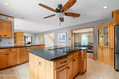  324 W 10th Street, Jim Thorpe, PA 18229 - Photo 21